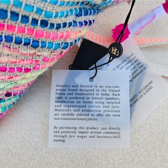 America and Beyond Samosa Bag Rad Rainbow Boho Triangle Wristlet - Picture 11 of 12